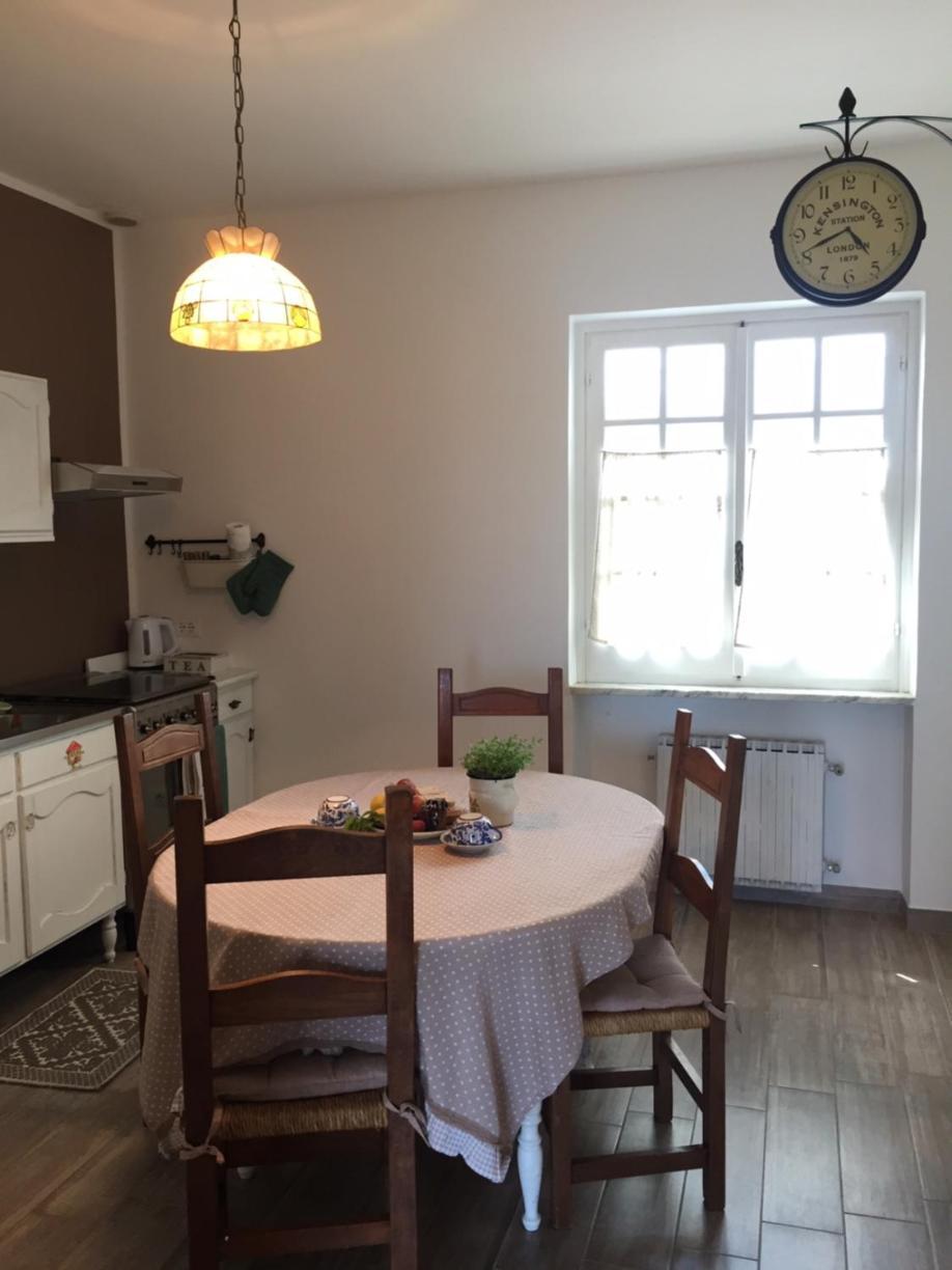 Cisano sul Neva Alchimia House 아파트 외부 사진